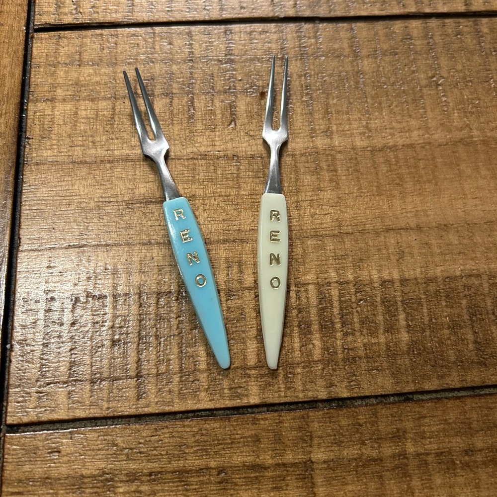 Blue and Cream Reno Fork Set